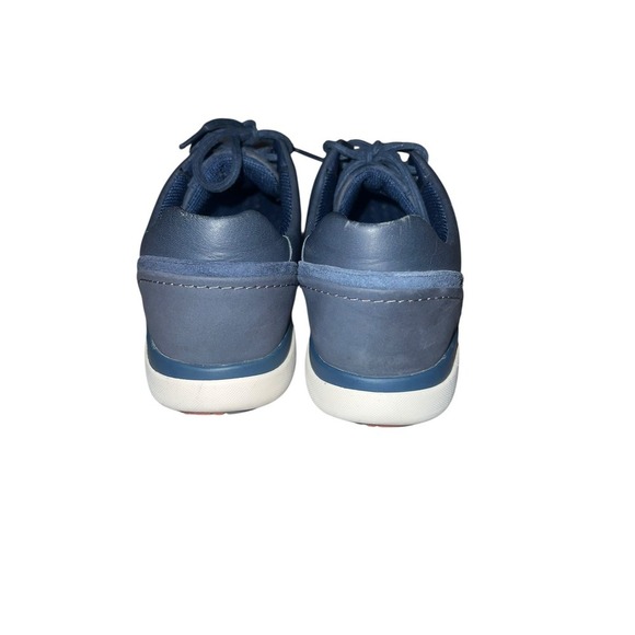Clarks Unstructured Shoes Sz 8 Wave Walk Blue Suede Comfy Athletic Normcore - Picture 2 of 7